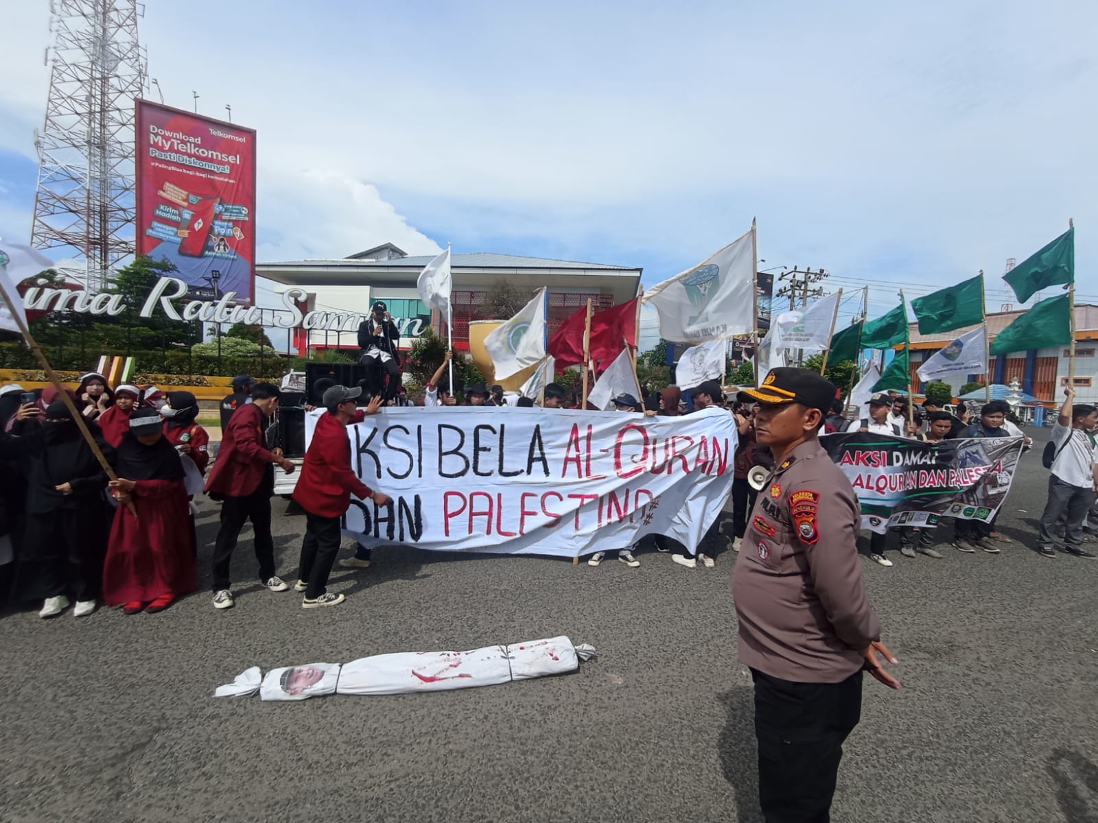 Ratusan Mahasiswa Bengkulu Gelar Demonstrasi, Kecam Aksi Politisi Bakar Al'quran 