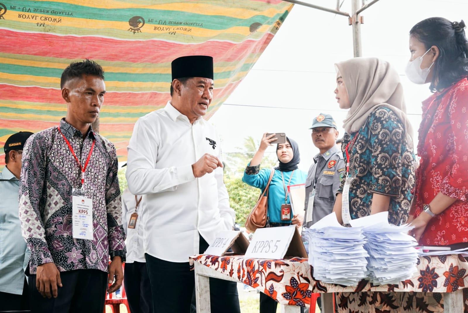 Plt Gubernur dan Kapolda Tinjau TPS di Bengkulu, Pastikan Pilkada Aman dan Lancar