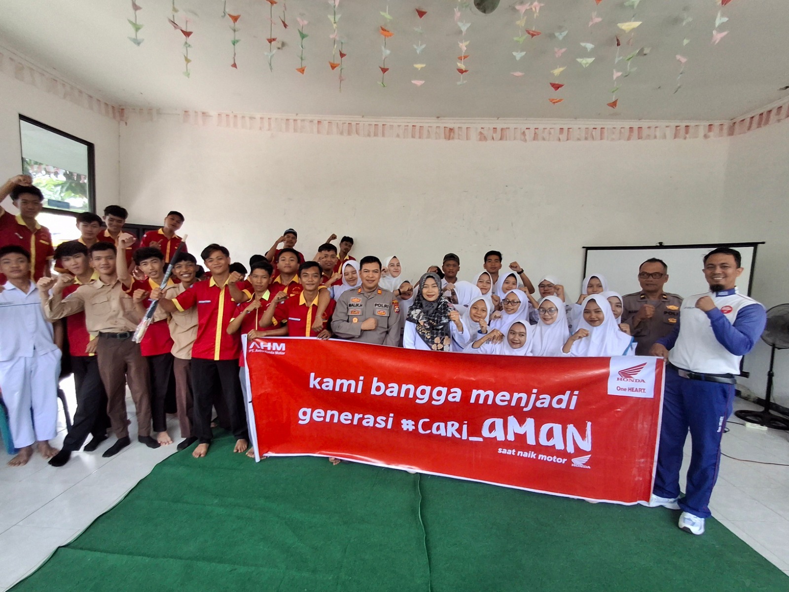 Astra Motor Bengkulu Kampanyekan #Cari_Aman, Kali Ini Giliran SMKS 2 Kota Bengkulu