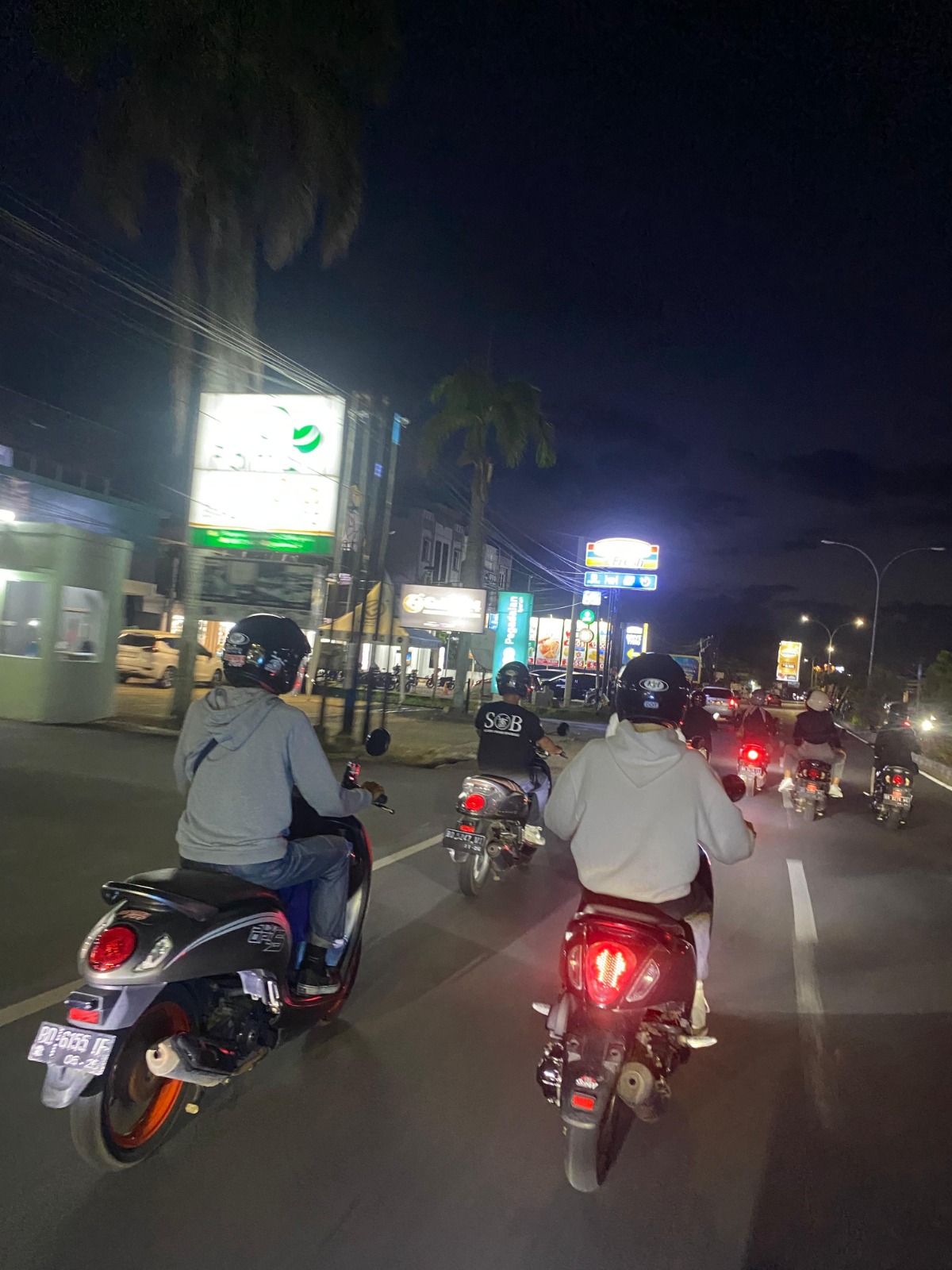 Tips #Cari_Aman Berkendara Malam Hari, Astra Motor Bengkulu Ajak Pengendara Lebih Waspada