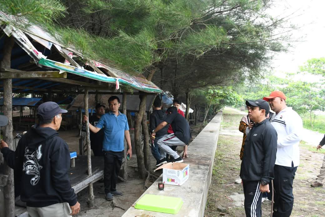 Walikota Bengkulu Janjikan Penataan Pantai Panjang, Pedagang Siap Direlokasi ke Tempat yang Lebih Layak