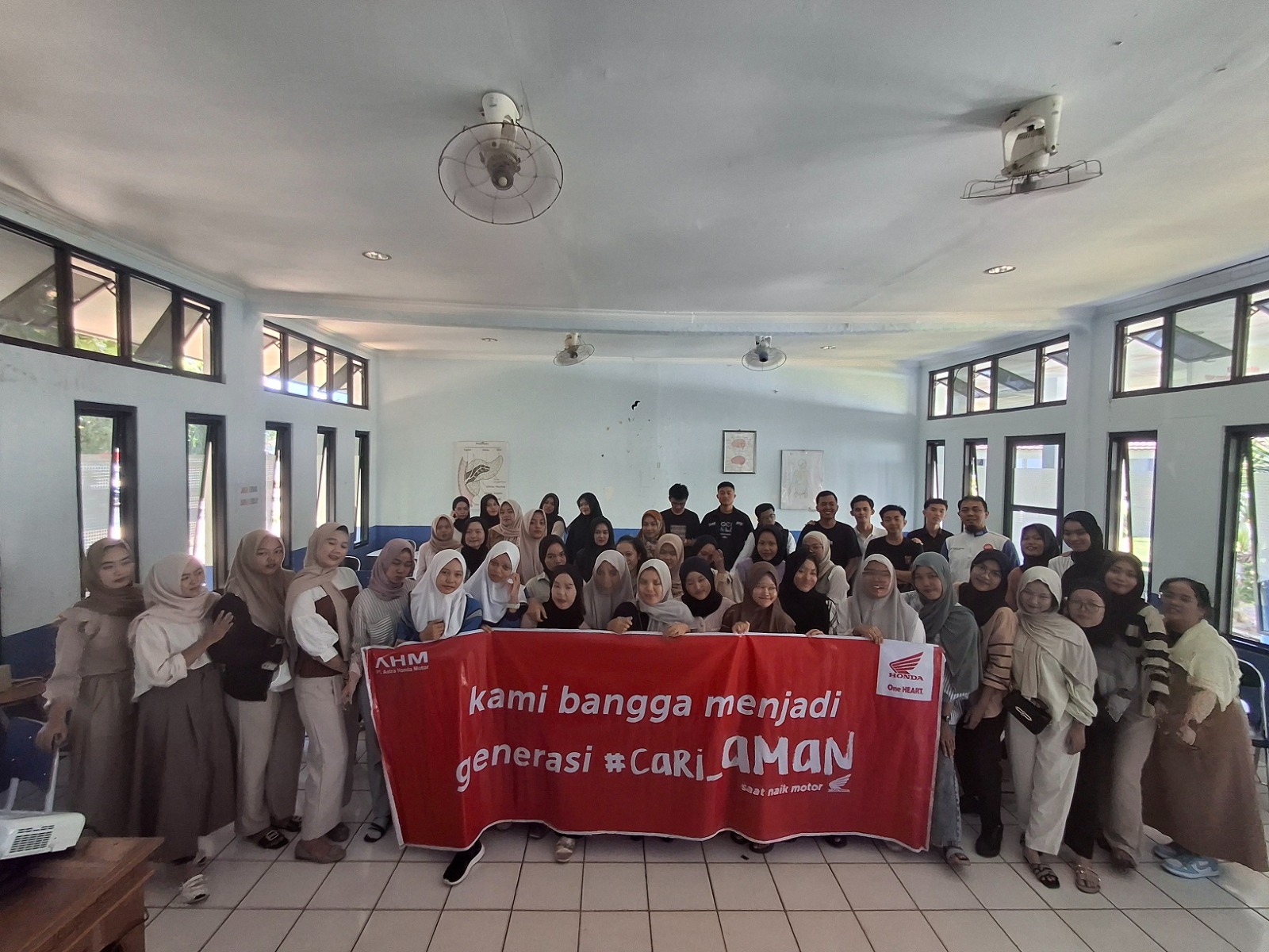 Edukasi Safety Riding, Astra Motor Bengkulu Ajak Mahasiswa Pecinta Scoopy Cari_Aman Berkendara