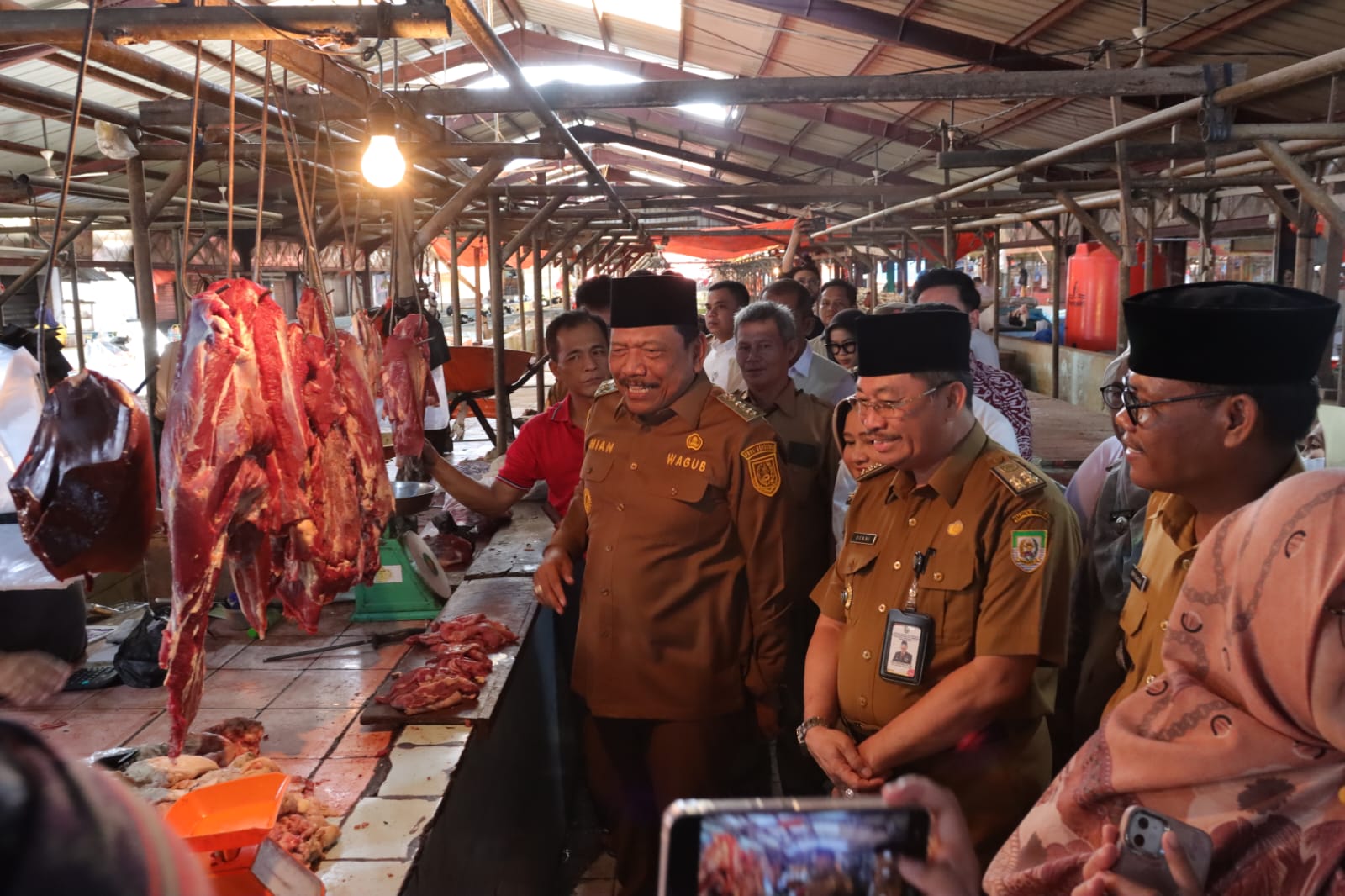 Wagub Bengkulu Blusukan ke Pasar Panorama, Temui Harga Cabai Merah Meroket