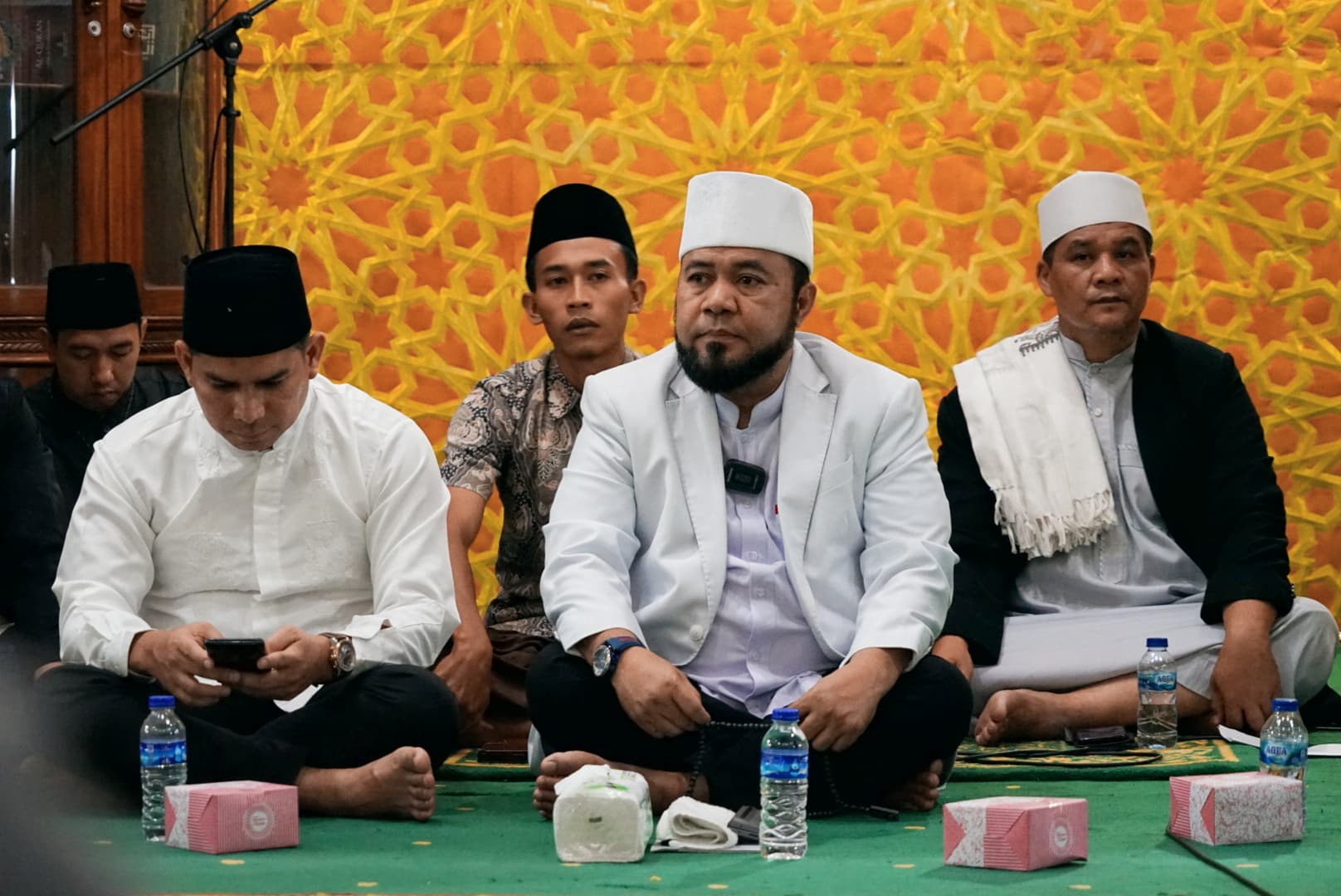 Gubernur Bengkulu Himbau Masyarakat Lakukan Gerakan Shalat Berjamaah di Masjid