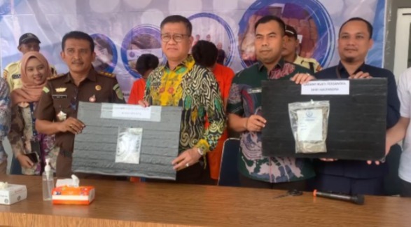 BNNP Bengkulu Musnahkan Ratusan Gram Sabu dan Ganja