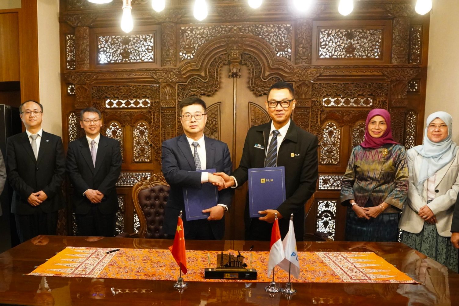 Lanjutkan Kolaborasi Transisi Energi, PLN dan CEXIM Teken MoU Strategis