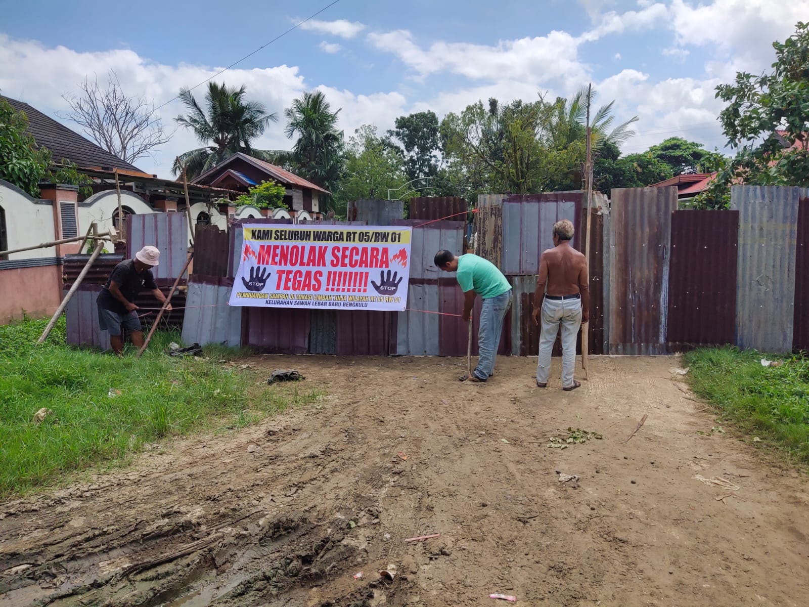 Penempatan Kontainer di IPLT Sawah Lebar Baru Dinilai Tak Tepat