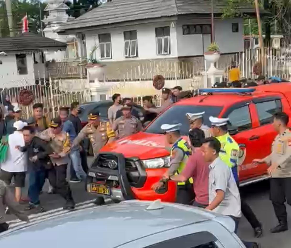 Rohidin Mersyah Diperiksa KPK, Kuasa Hukum Tidak Diizinkan Mendampingi