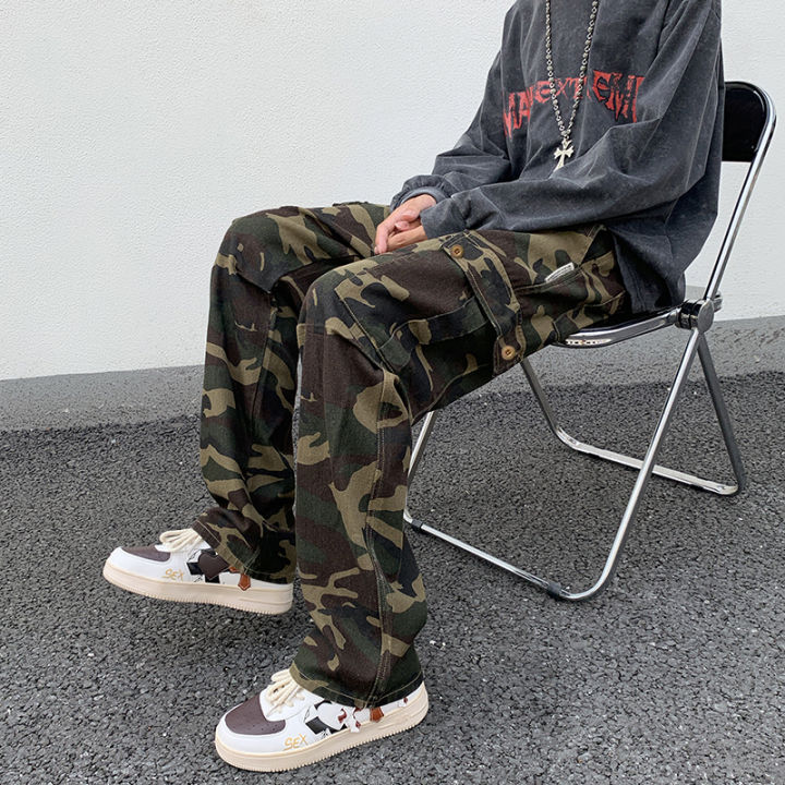 Dulu Identik dengan Tentara, Celana Camo Kini Jadi Fashion Kekinian