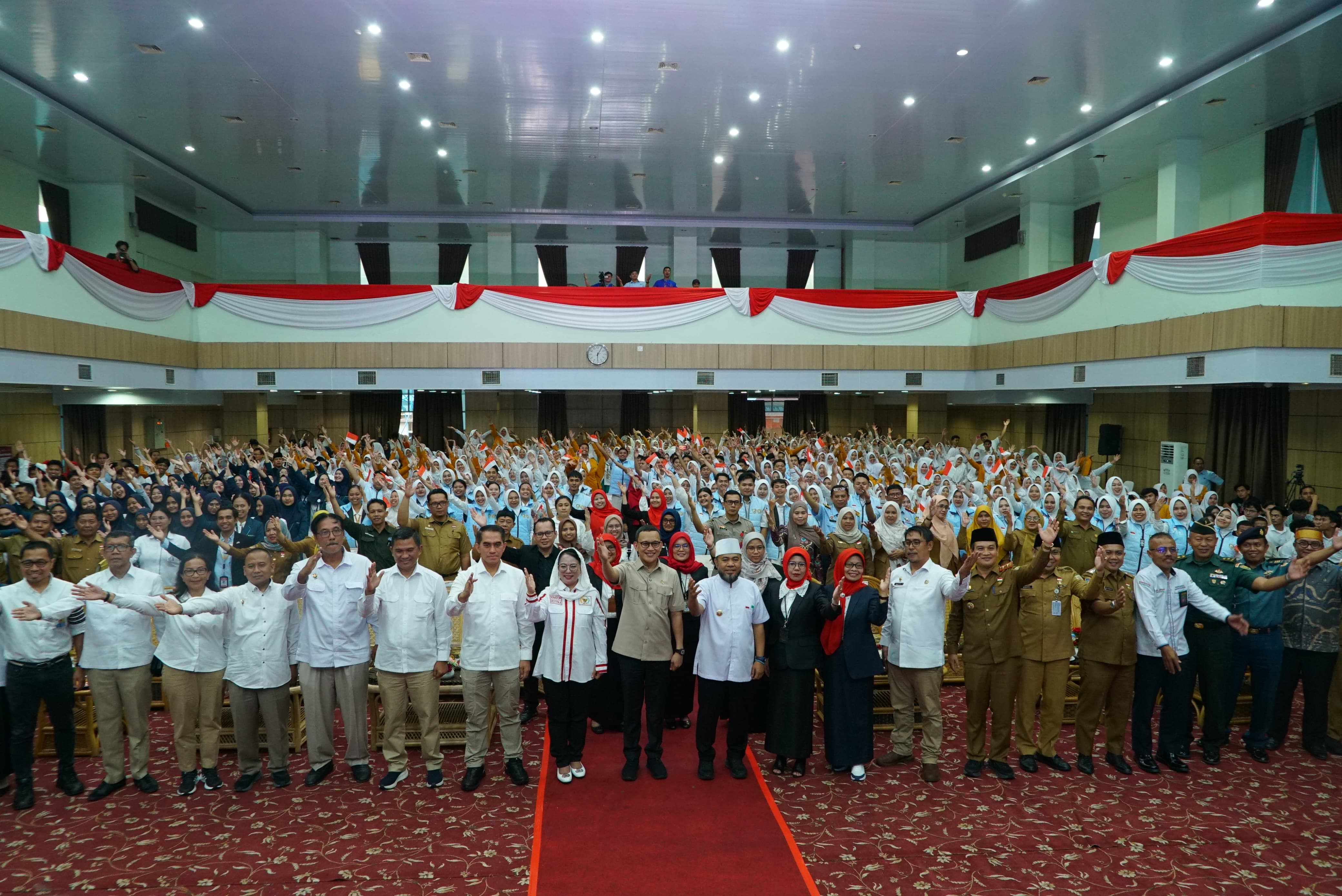 Cara Bengkulu Tekan Angka Kemiskinan  Lewat Penyaluran Pekerja Migran Diapresiasi Menteri PPMI