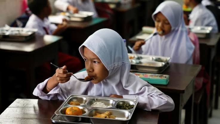 Program Presiden Makan Bergizi Gratis Direncanakan Mulai Awal Februari 2025