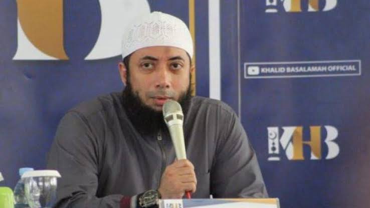 Insyaallah Dibangunkan Allah Istana, Ustadz Khalid Basalamah: Rutinkan Membaca Surah Pendek ini