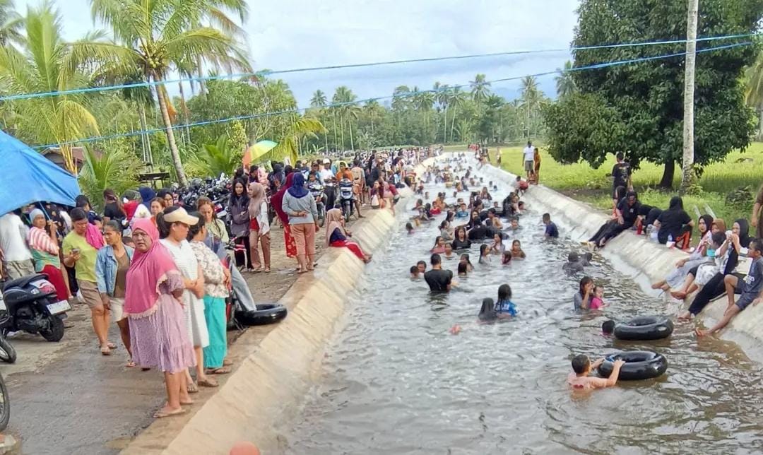 Wisata Mandi Siring Ketahun Ramai Pengunjung, Kapolres Lebong Ingatkan Pengawasan Anak