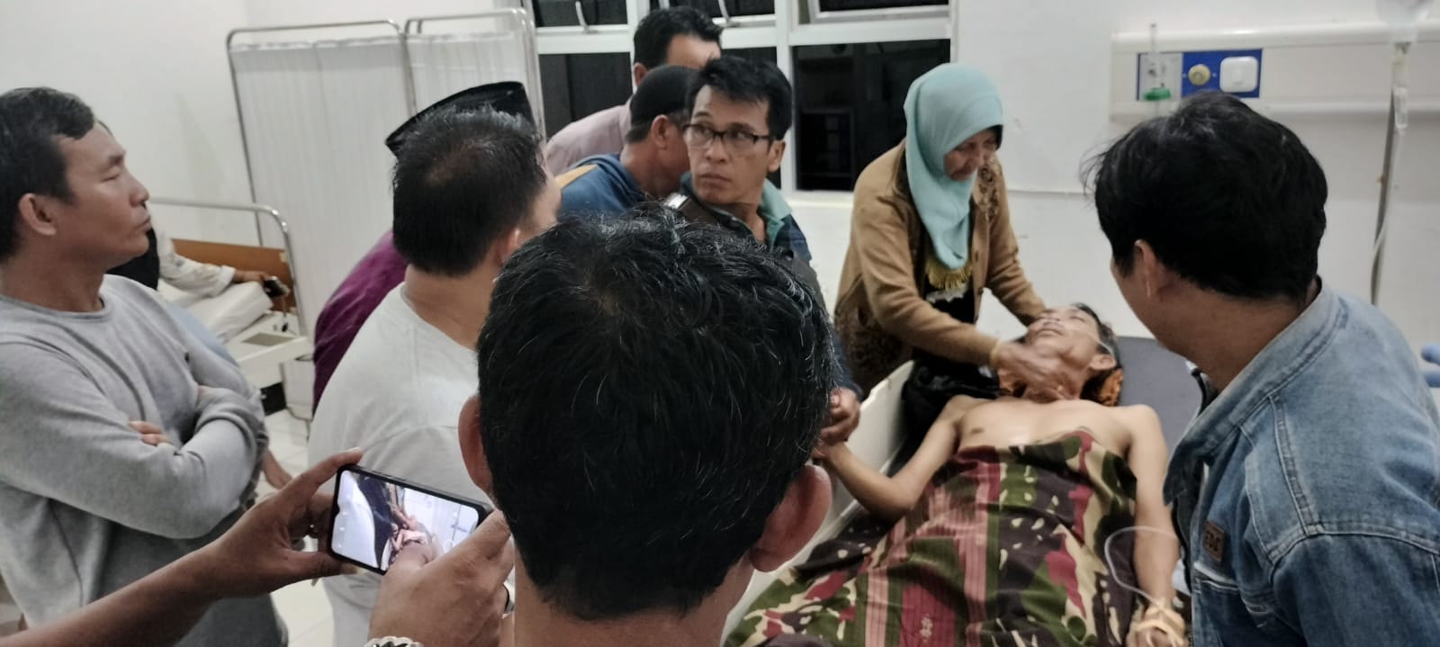 Wartawan Media Online Ditusuk di Warung Remang-remang