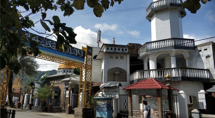 Mengenal Sejarah Masjid Hunto Sultan Amai, Masjid Berusia 600 Tahun di Gorontalo