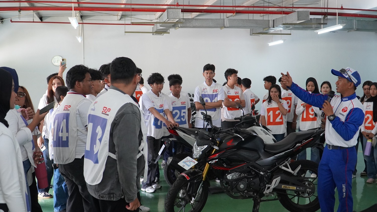 Astra Honda Bawa Edukasi Safety Riding ke Gaya Hidup Anak Muda   