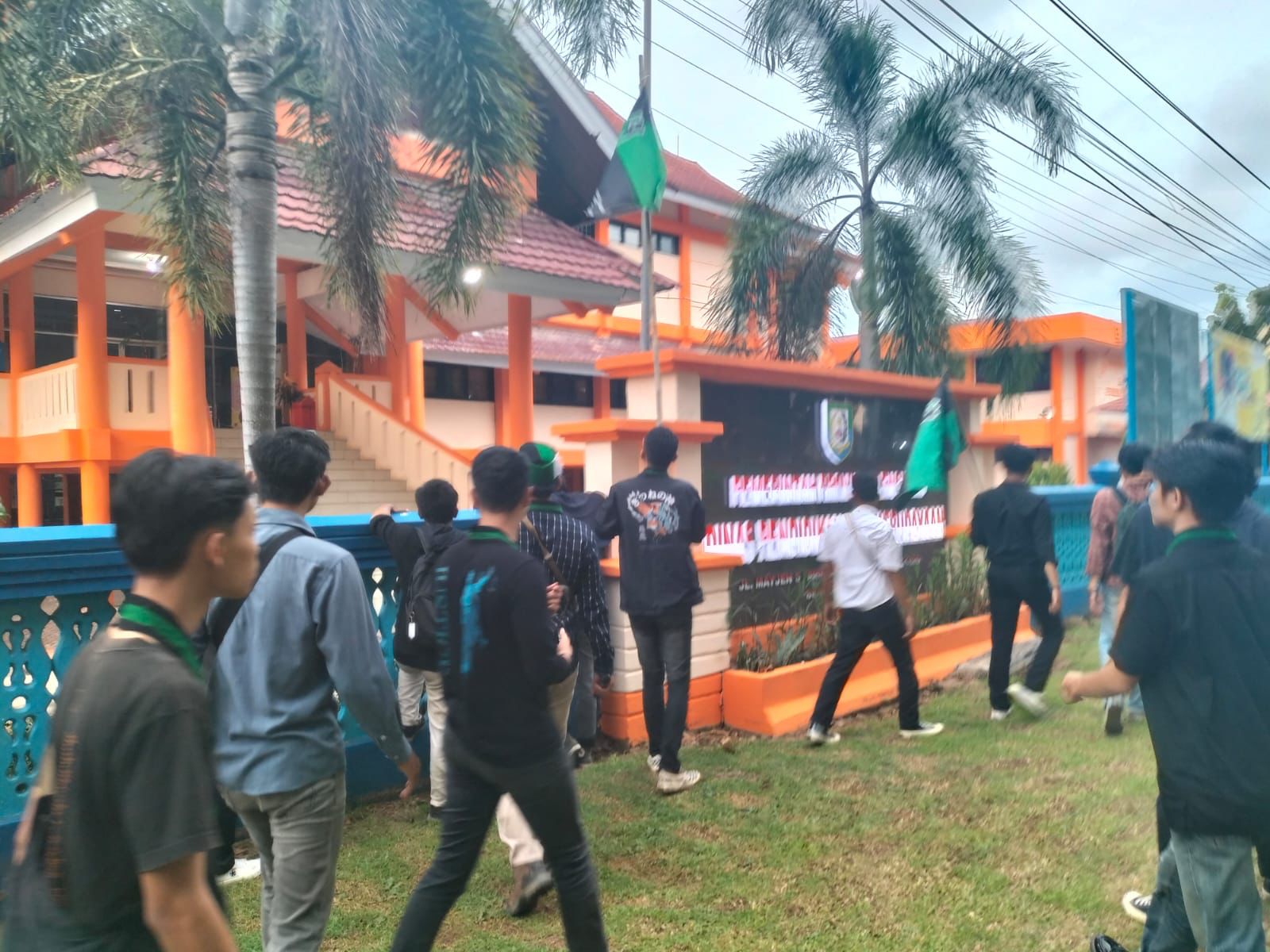 Kadis Dikbud Provinsi Bengkulu Dinilai Tak Mengerti Tatanan Hukum, Usai Keluarkan SE  Larangan Siswa Ikut Demo
