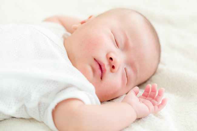 Penting Diketahui! Buat Orangtua Inilah Mitos tentang Tidur Bayi