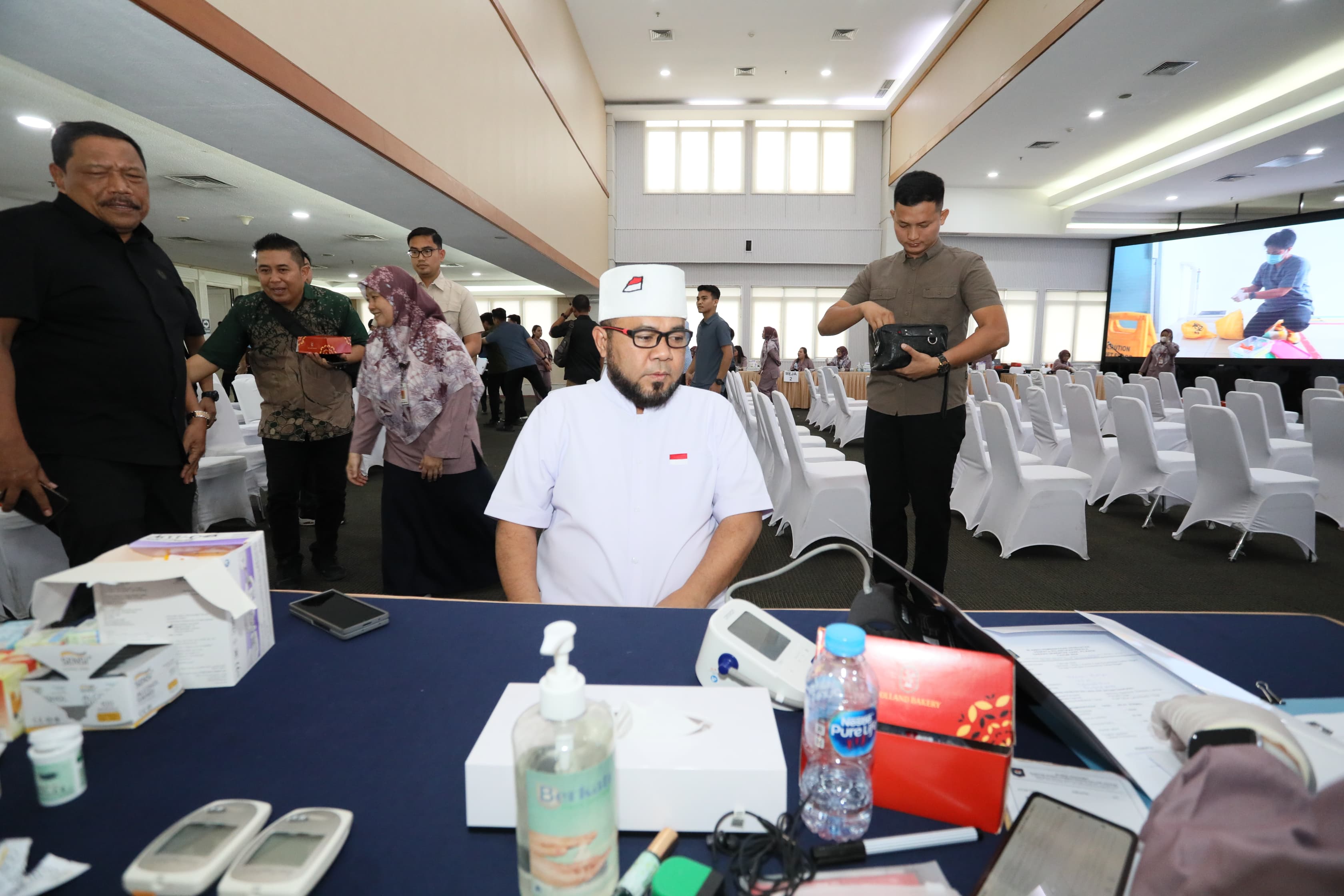 Siap Dilantik, Gubernur dan Wakil Gubernur Bengkulu Jalani Test Kesehatan