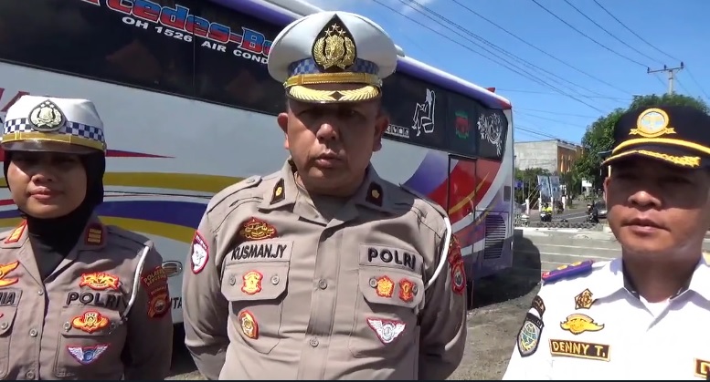 Pastikan Transportasi Umum Aman Bagi Masyarakat,  BPTD Bengkulu dan Ditlantas  Lakukan Ramp Check ke Loket Bus