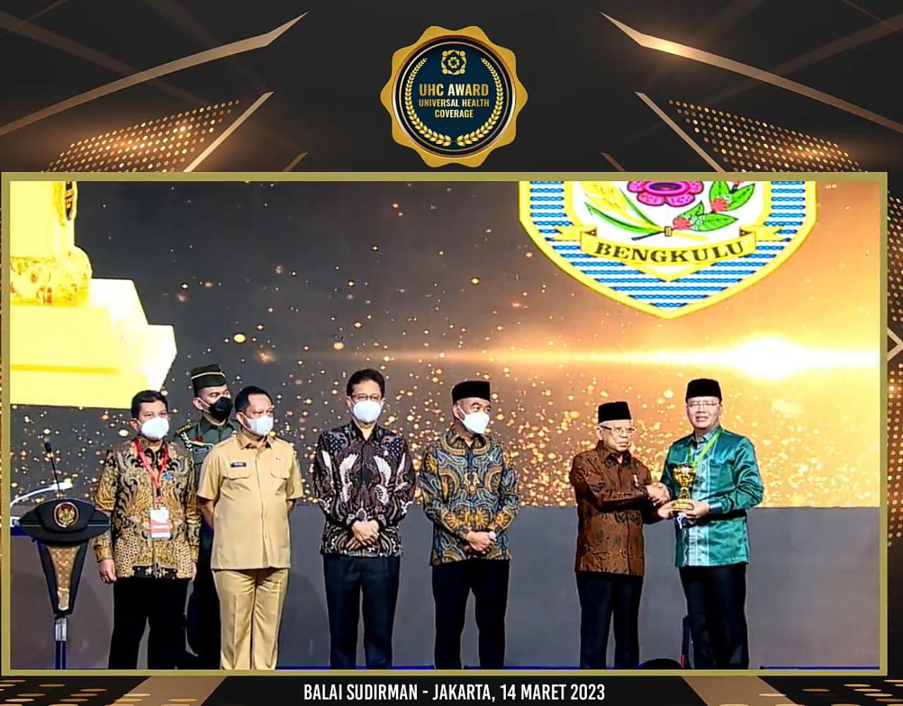 Wapres Berikan Penghargaan Pemda Berstatus UHC, Provinsi Bengkulu Capaian Tertinggi se-Indonesia