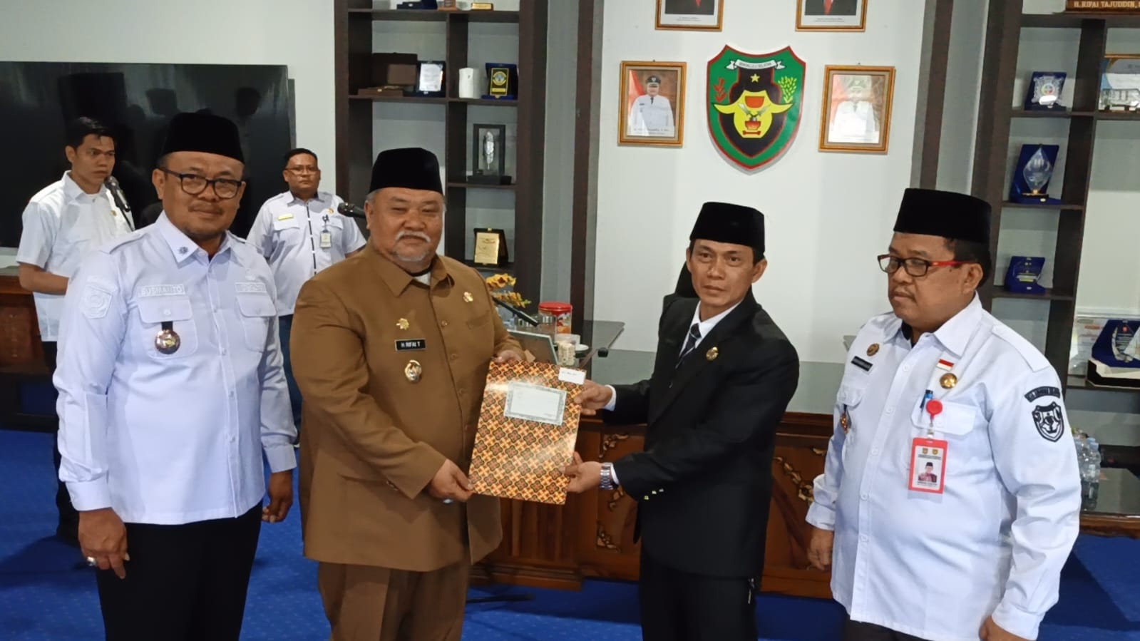 Kepala Perpustakaan Bengkulu Selatan Berganti, Bupati Tekankan Minat Baca