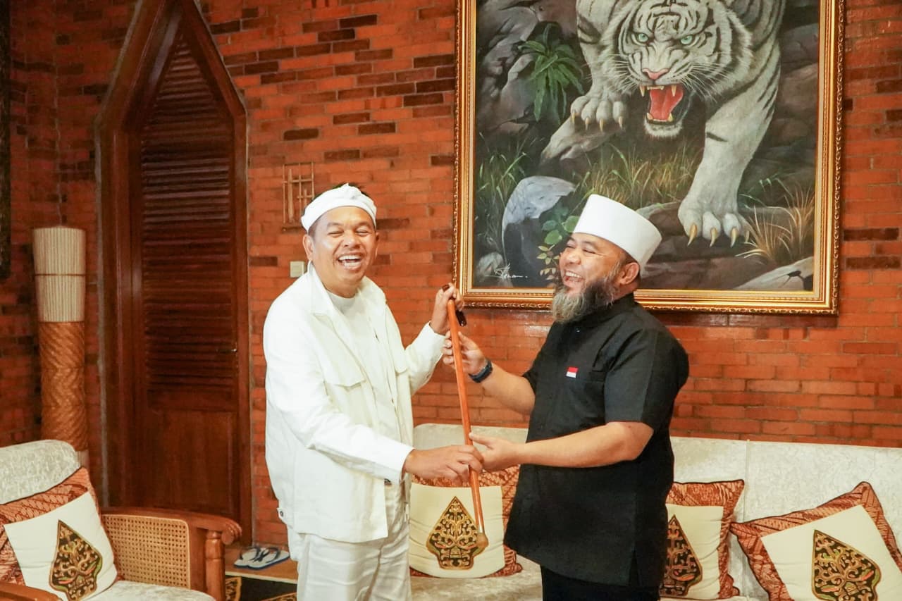 Gubernur Helmi Hasan Temui KDM dan Salurkan Bantuan untuk Bandung Barat