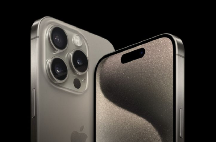 Kecanggihan iPhone 15 Pro,  Desain Titanium yang Lebih  Nyaman Digenggam