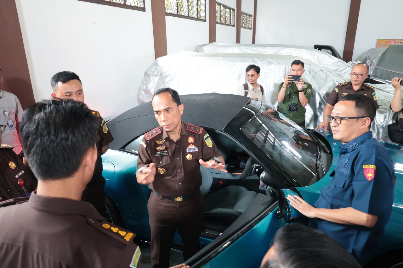 Kasus Korupsi Tambang Rugikan Negara Rp500 Miliar, Kejati Bengkulu Pastikan Mobil Mewah Sitaan Terawat