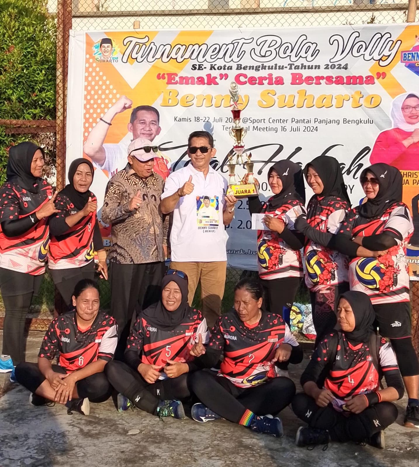 Benny Suharto Gelar Turnamen Voley Bagi Kaum Ibu di Kota Bengkulu