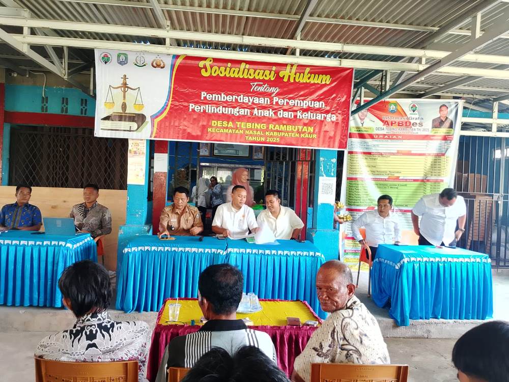 Tingkatkan Kesadaran Hukum, Pemdes Tebing Rambutan Gandeng Kejari Kaur Sosialisasi Perlindungan Perempuan