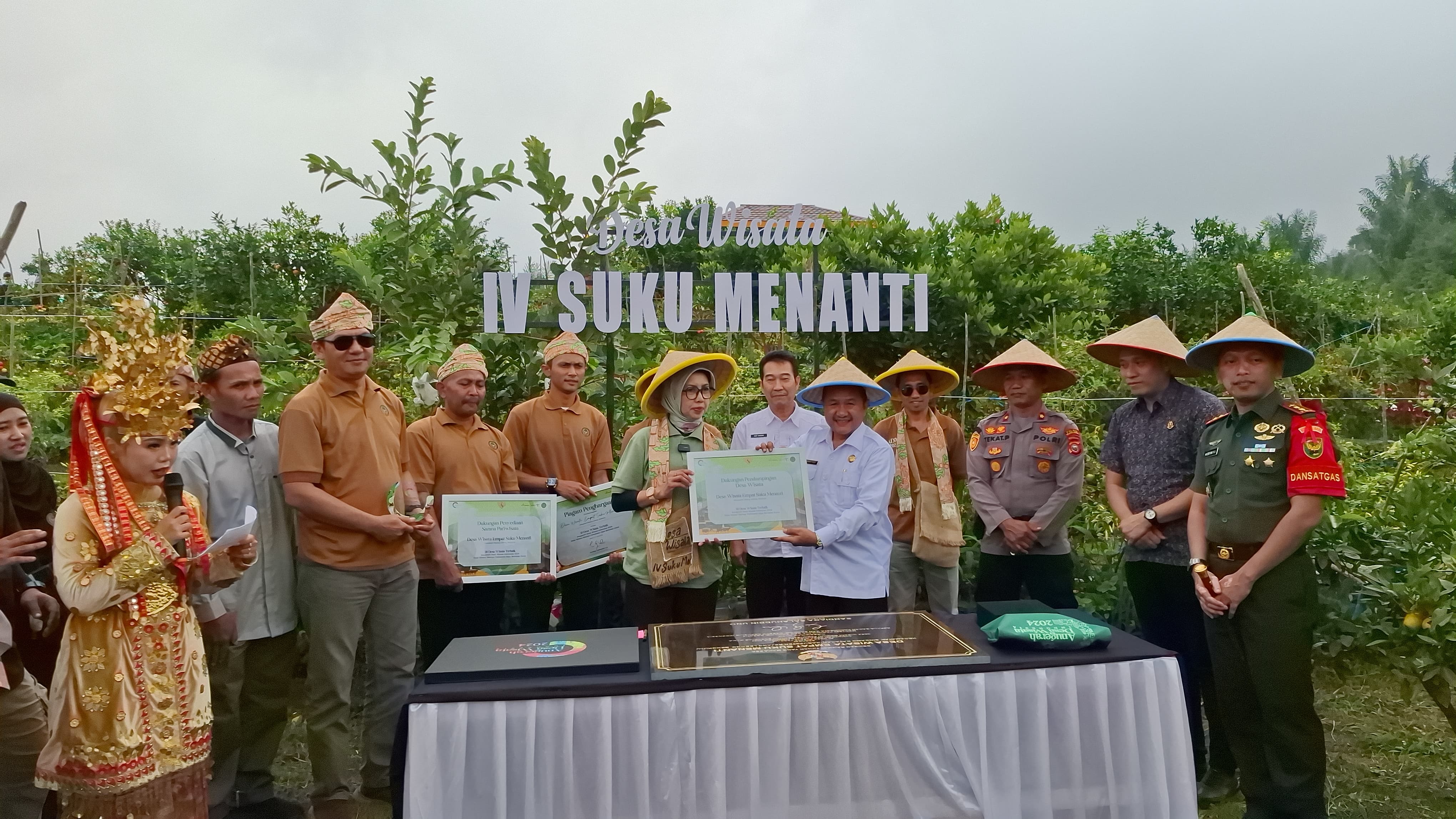 Sekda Rejang Lebong Sambut Tim Visitasi Kemenparekraf di Desa IV Suku Menanti