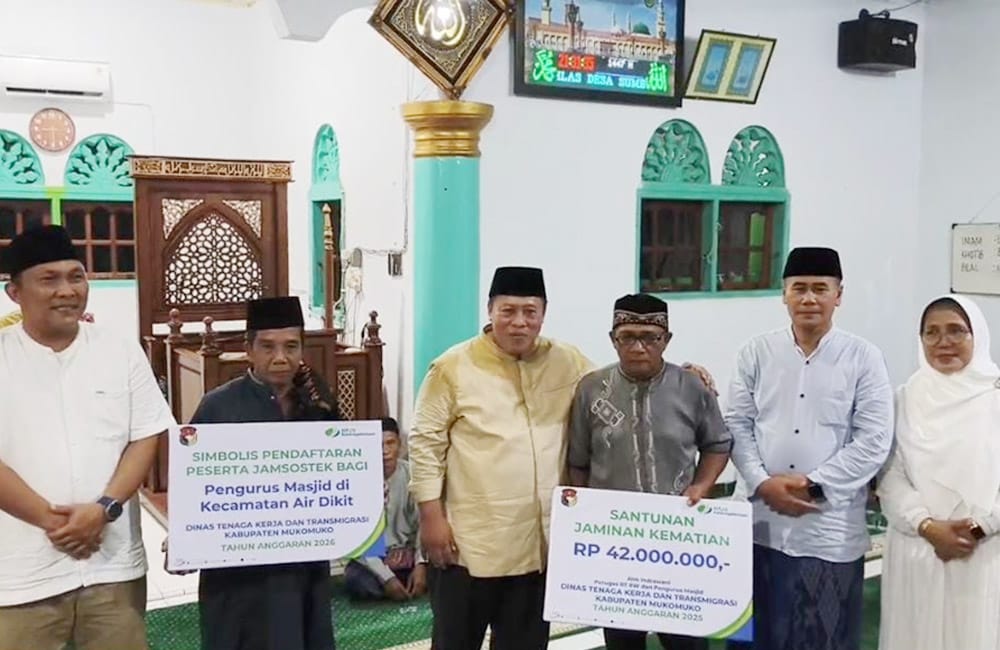 Bupati Choirul Huda Pastikan Seluruh Warga Mukomuko Mendapat Akses Layanan Kesehatan