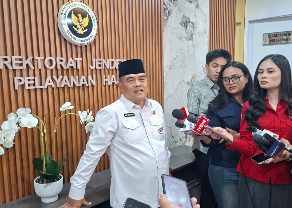 Tekan Biaya Penerbangan Haji, Kemenhaj Buka Opsi Ganti Maskapai
