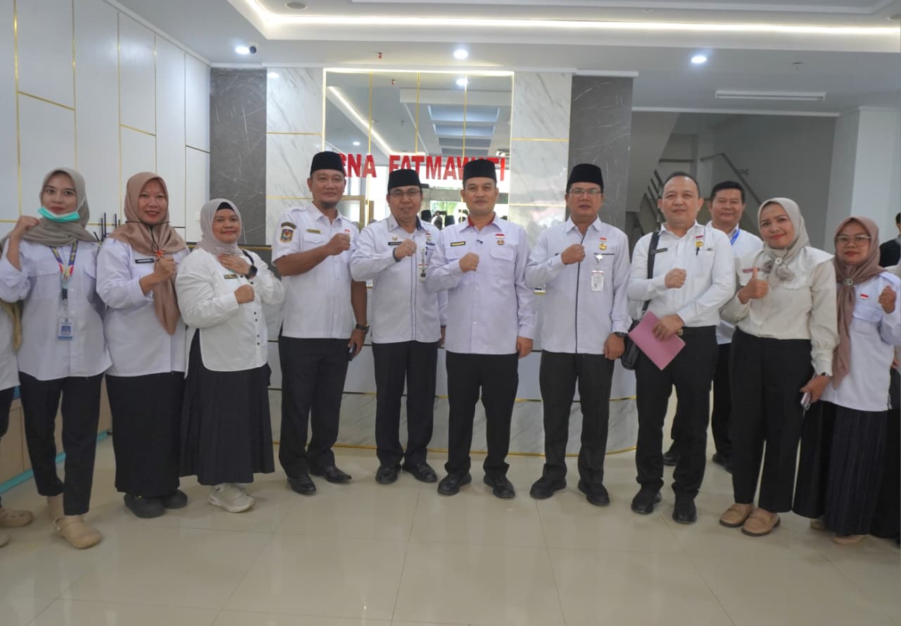 Sekdaprov Bengkulu Sidak RSUD M. Yunus, Soroti Layanan Padat dan Kebersihan Rumah Sakit