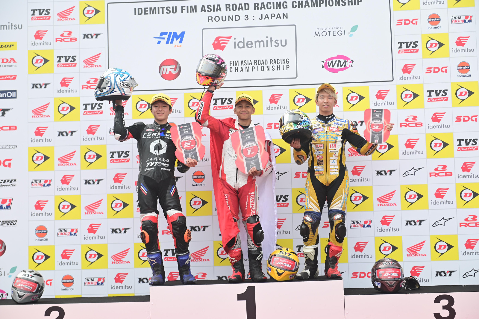 CBR250RR Tampil Perkasa di ARRC Jepang, Pebalap Astra Honda Sapu Juara Pertama