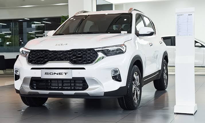 Pantau 5 Varian Kia Sonet, SUV Kompak Kaya Fitur 