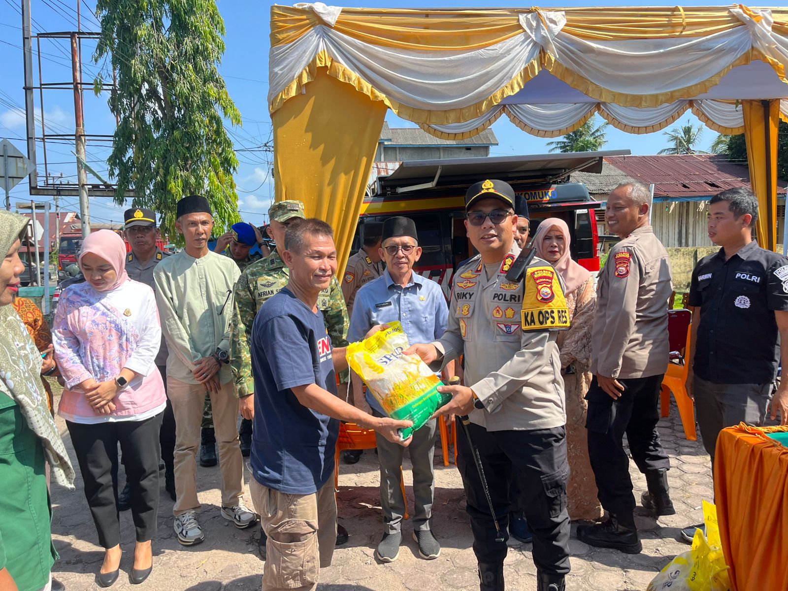 Polres Mukomuko Gelar Gerakan Pangan Murah, Bantu Masyarakat Dapatkan Sembako Terjangkau