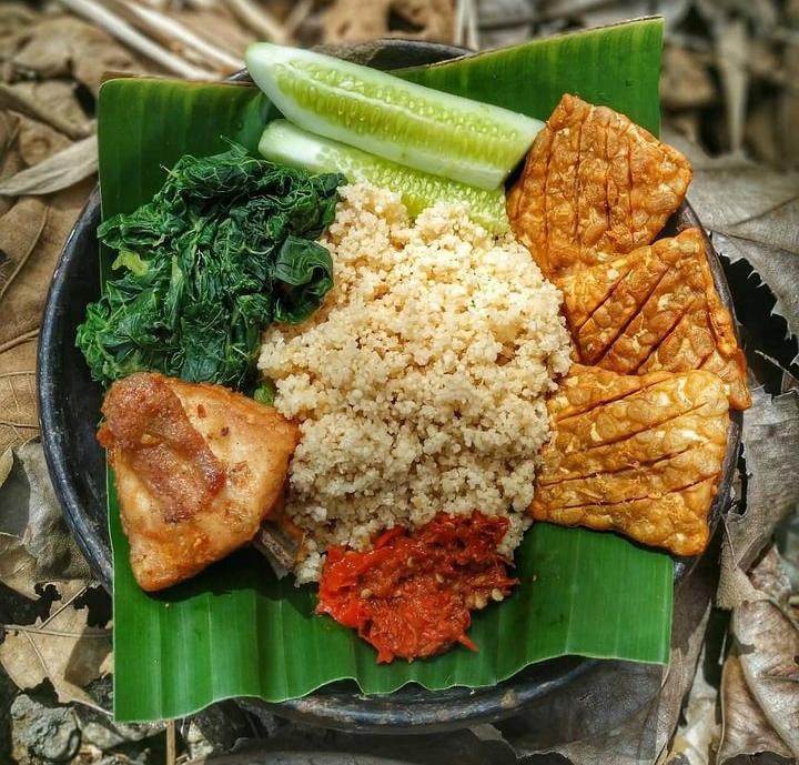 Nasi Tiwul Wisata Kuliner Khas Wonogiri Memiliki Tekstur Dan Cita Rasa