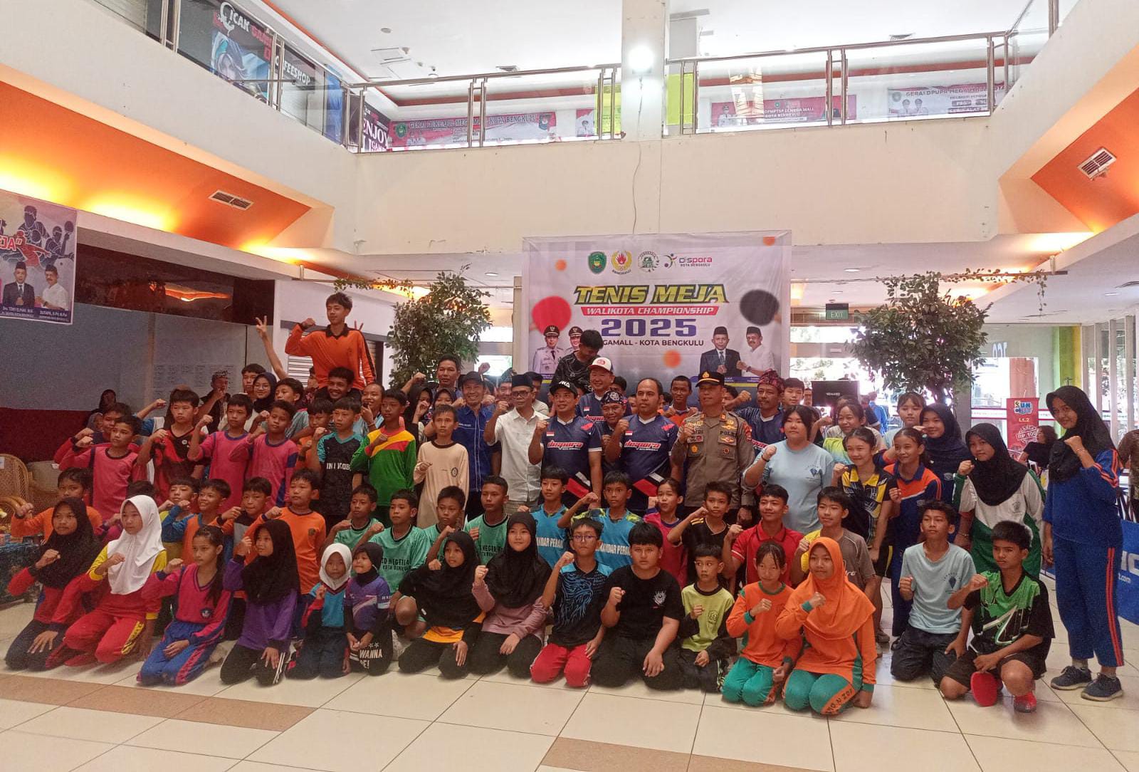 Lomba Tenis Meja Tingkat Pelajar Kota Bengkulu Resmi Dibuka, Diikuti 105 Atlet dari Tiga Jenjang