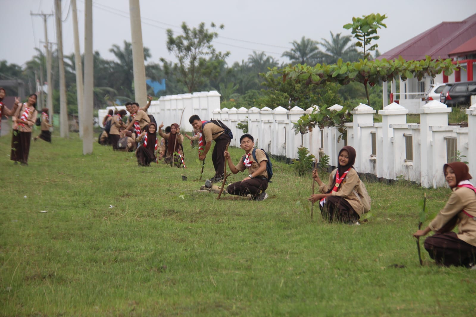 Satgas TMMD Bengkulu Utara ke-120 Gelar Penanaman Pohon 