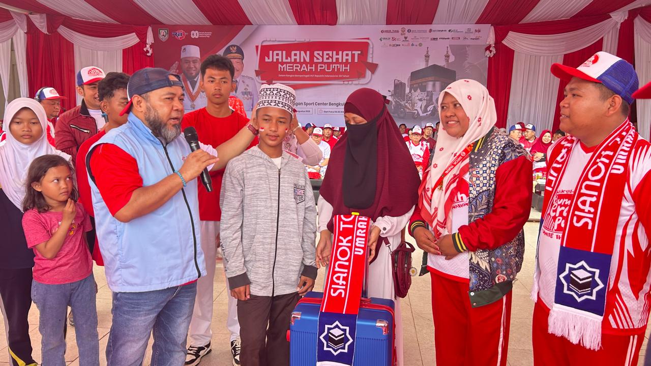 Dari Jalan Sehat Menuju Tanah Suci: Keberkahan Untuk Marbot Masjid asal Bengkulu Tengah