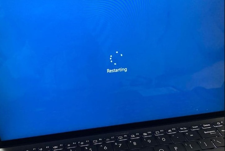 Ini Dia Penyebab Restart Laptop Suka Lama dan Cara Mengatasinya