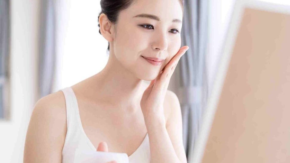 Skincare Lebih Penting daripada Makanan Sehat?