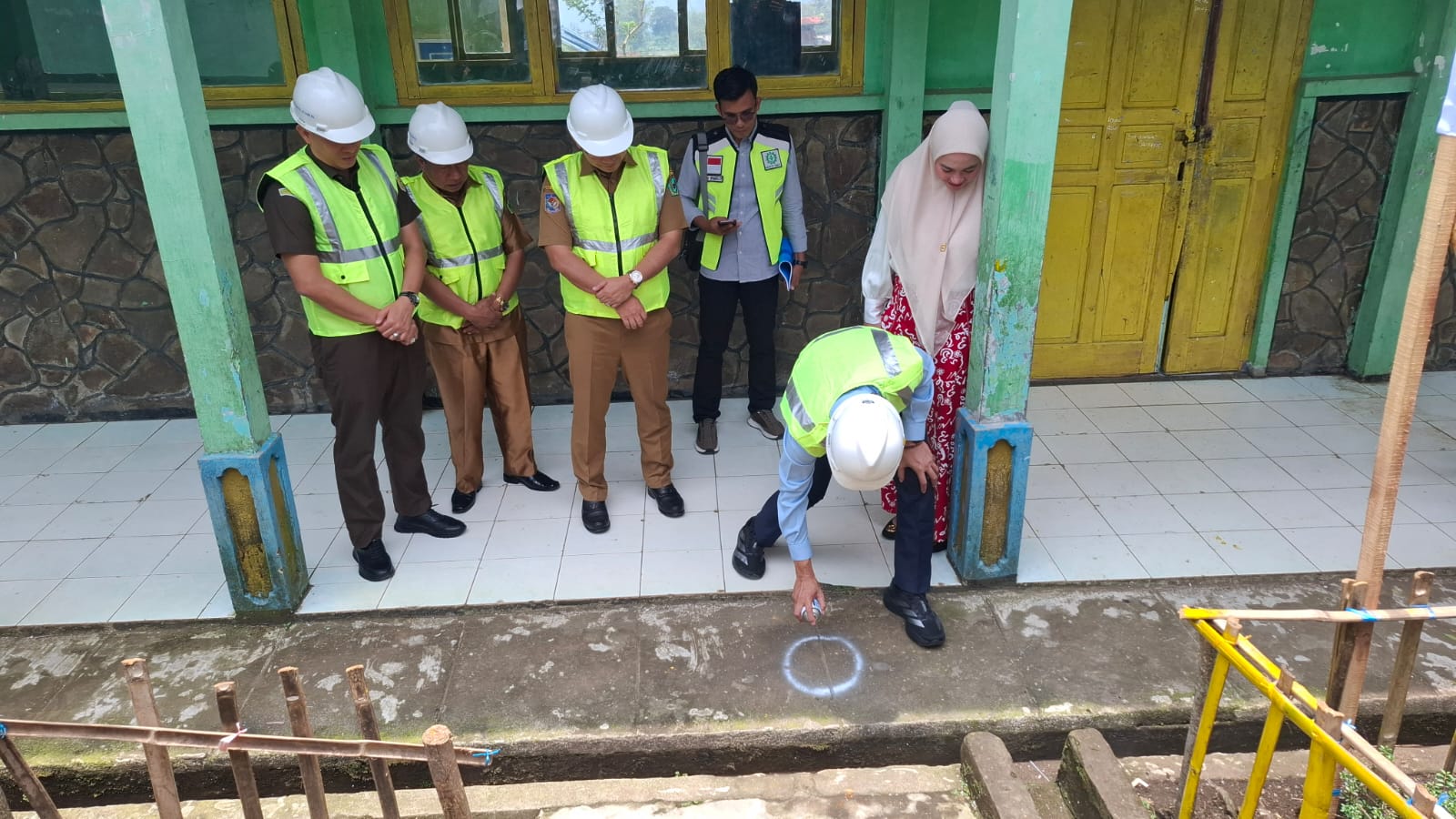 Bupati Fikri Laksanakan Titik Nol Revitalisasi SDN 46 Rejang Lebong