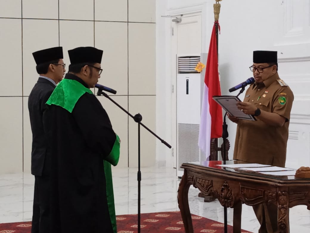 Inspektur Inspektorat Kota Bengkulu Eka Rika Rino Dilantik Sebagai Pj Sekda