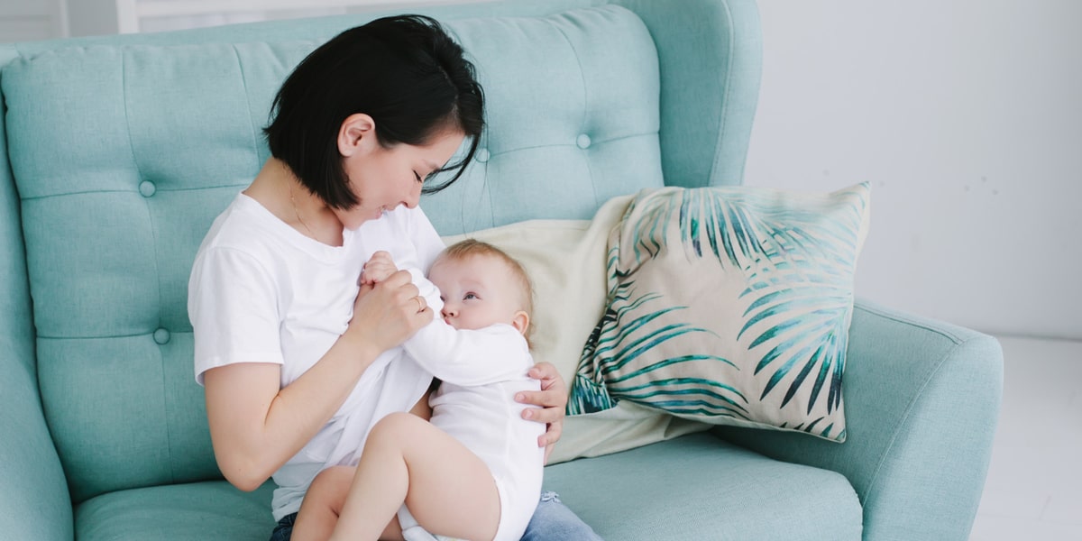 Ibu Wajib Tahu! Inilah Penyebab Bayi Rewel dan Tidak Mau Menyusu