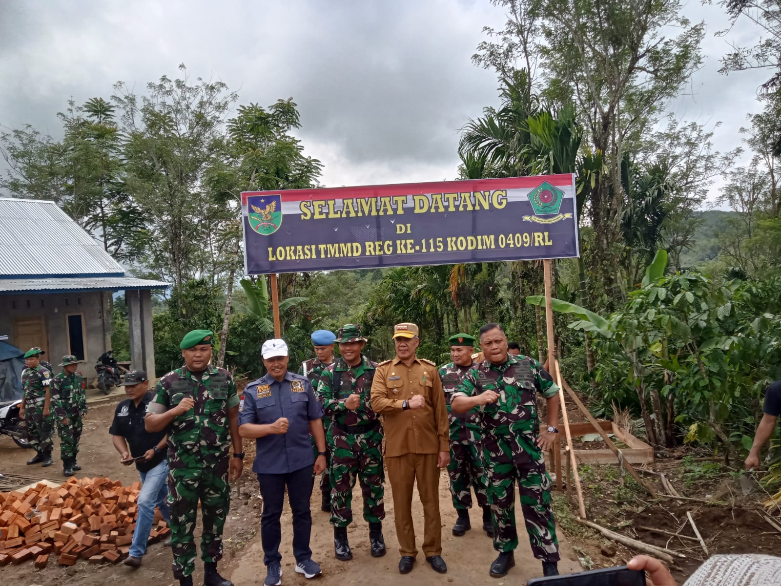 Pembukaan Jalan TMMD Penghubung Rejang Lebong - Bengkulu Tengah Sudah 35%