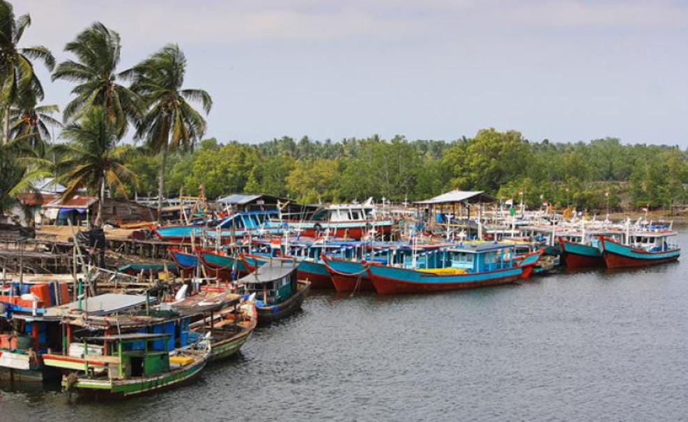 Dispar Kota Bengkulu Rancang Lomba Perahu di Kampung Bahari