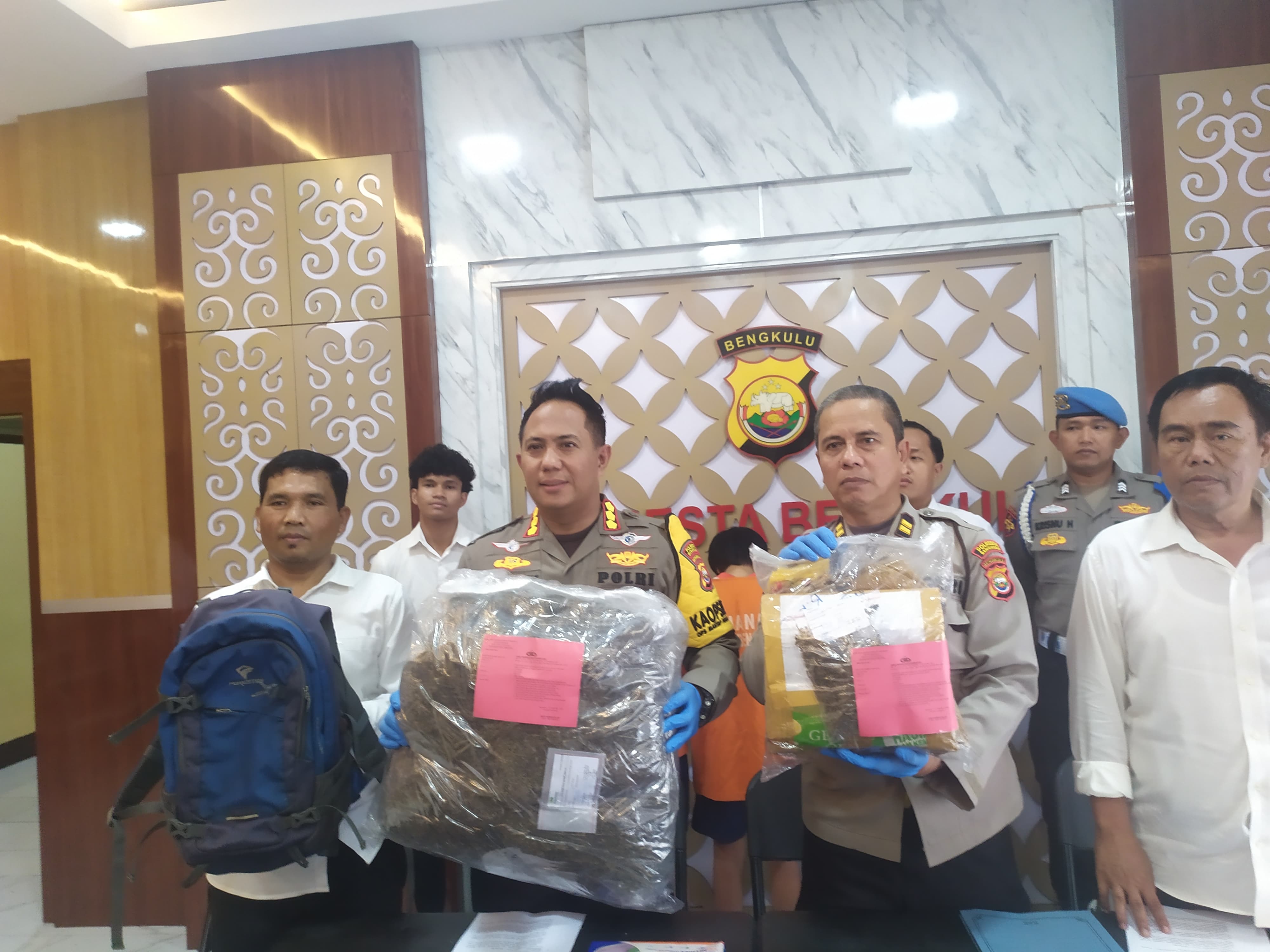 Polisi Gagalkan Peredaran Ganja 6 Kg di Kota Bengkulu, 2 Pemuda Asal Seluma Terancam Hukuman Mati